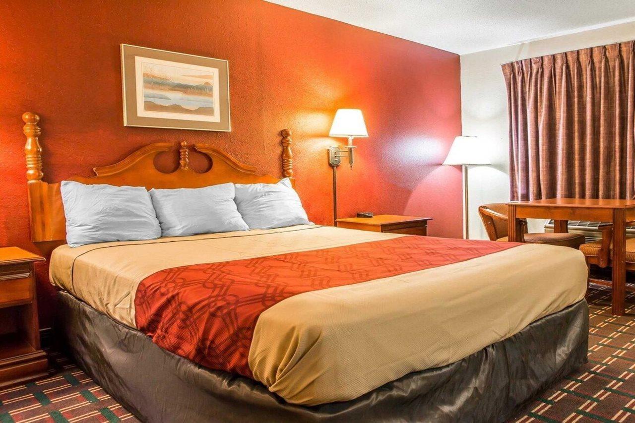 Rodeway Inn Montpelier Extérieur photo