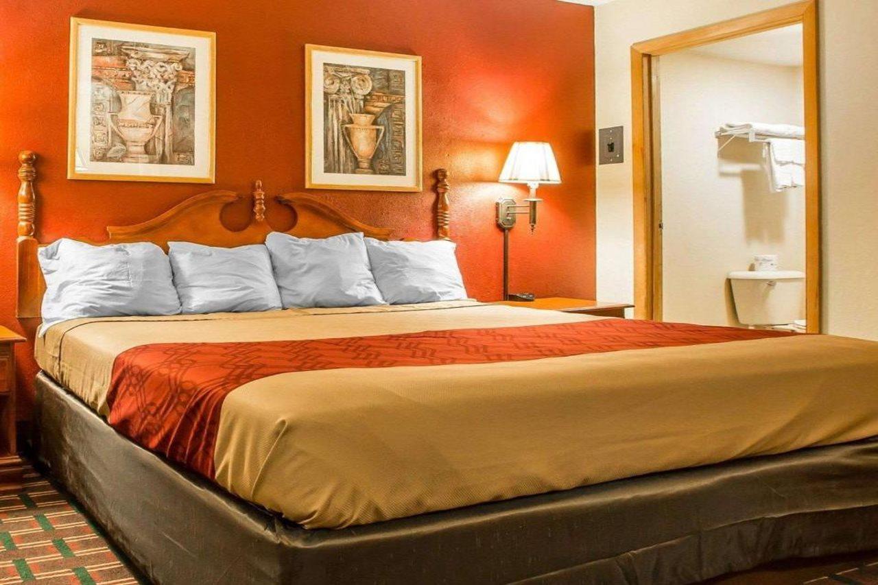 Rodeway Inn Montpelier Extérieur photo