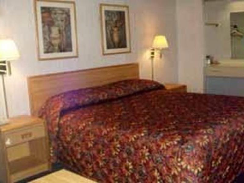 Rodeway Inn Montpelier Extérieur photo